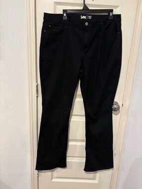 Lee Women’s Black Boot-Cut Jeans